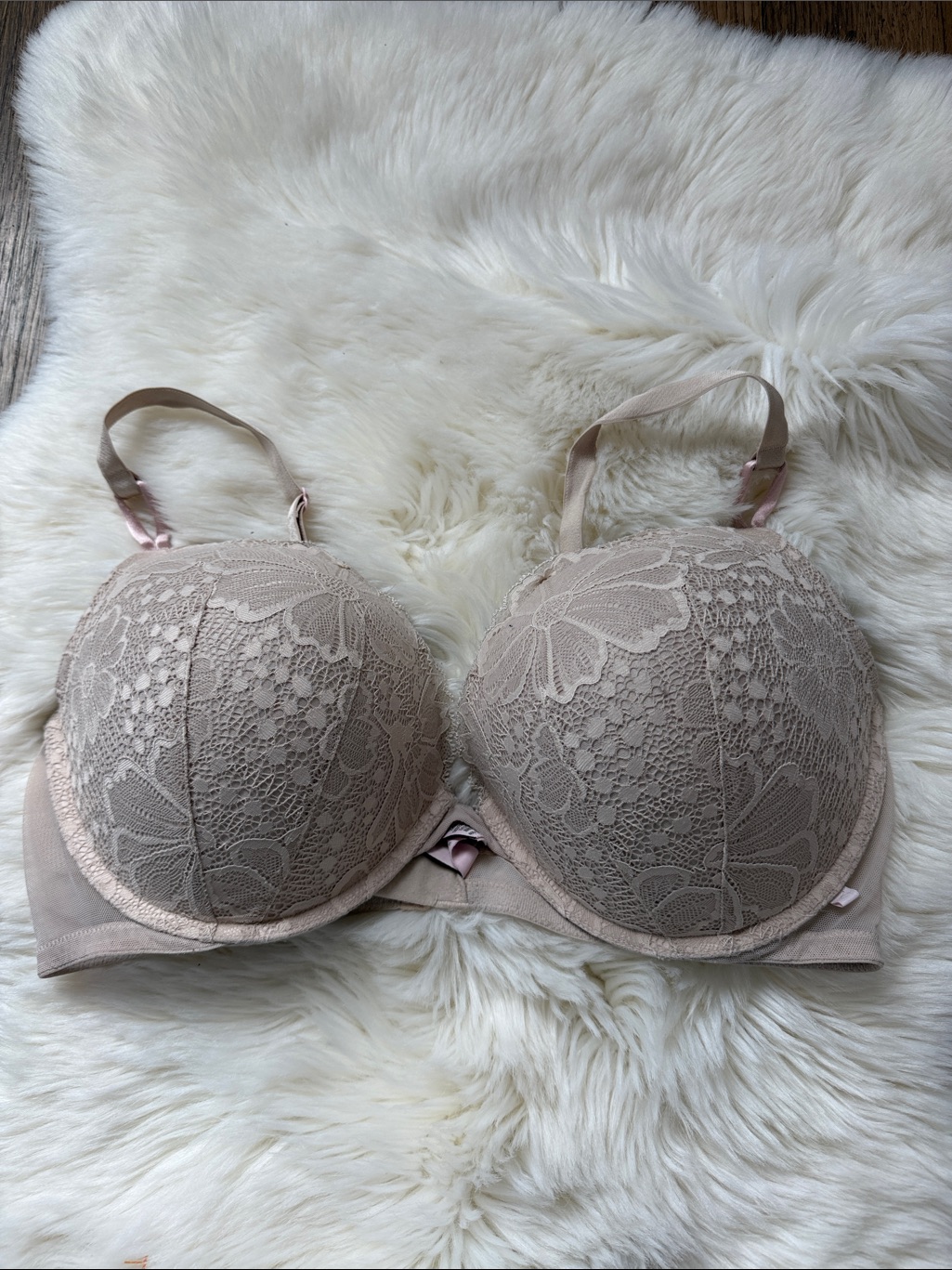 Victoria's Secret Lace Push-Up Bra In Taupe Beige